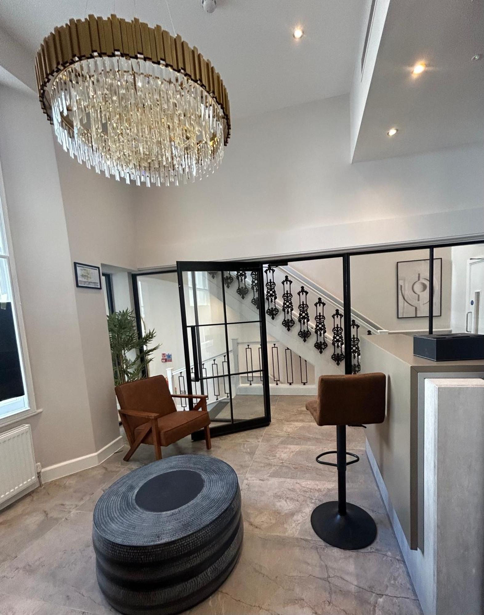 Reem Hotel London Bagian luar foto