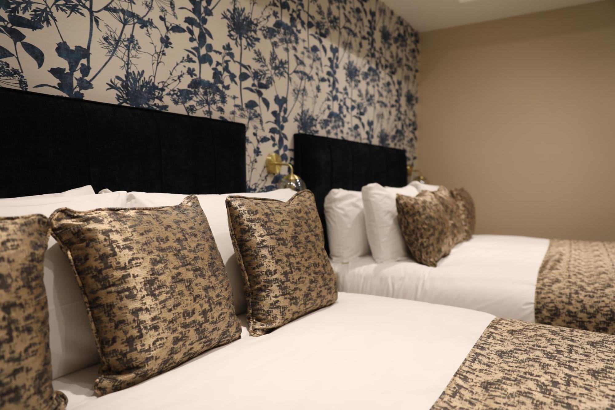 Reem Hotel London Bagian luar foto