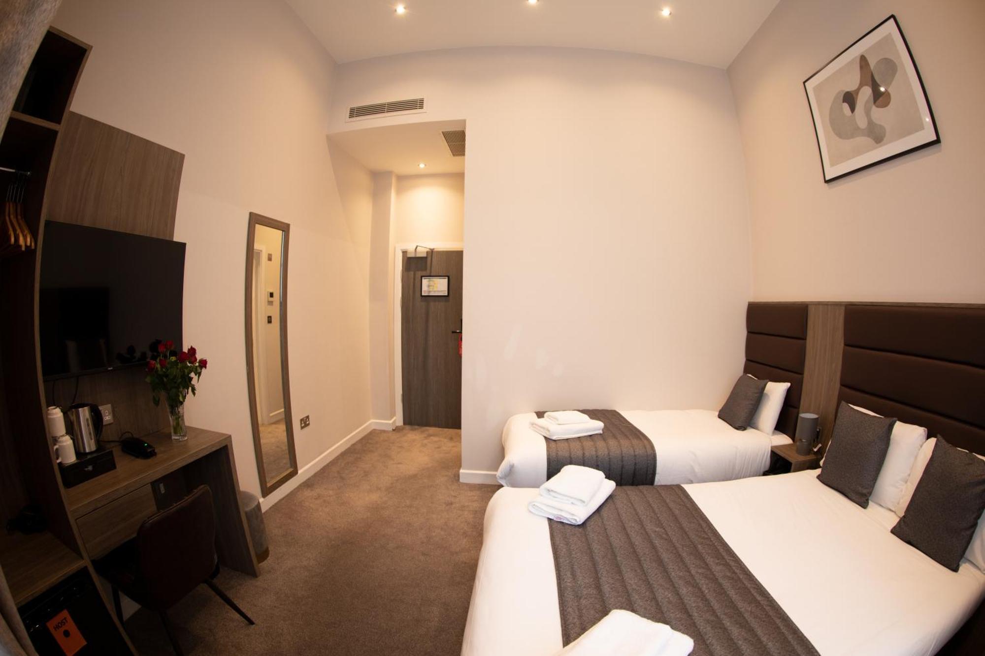 Reem Hotel London Bagian luar foto